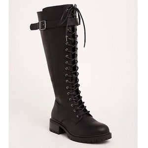 NWT Torrid Boots